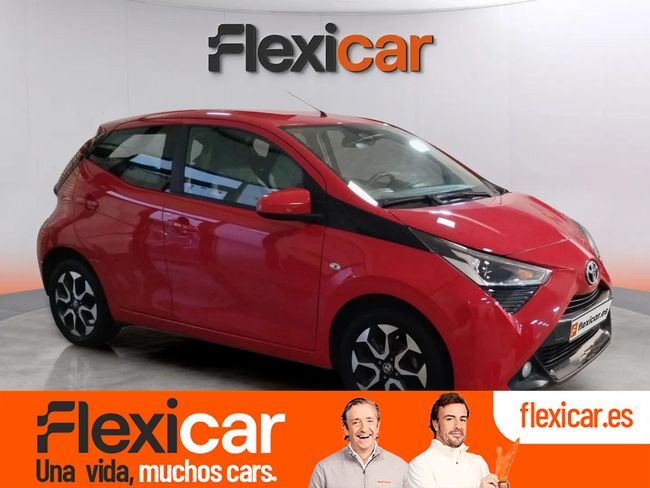 TOYOTA Aygo (1.0 70 x-play) en Valencia