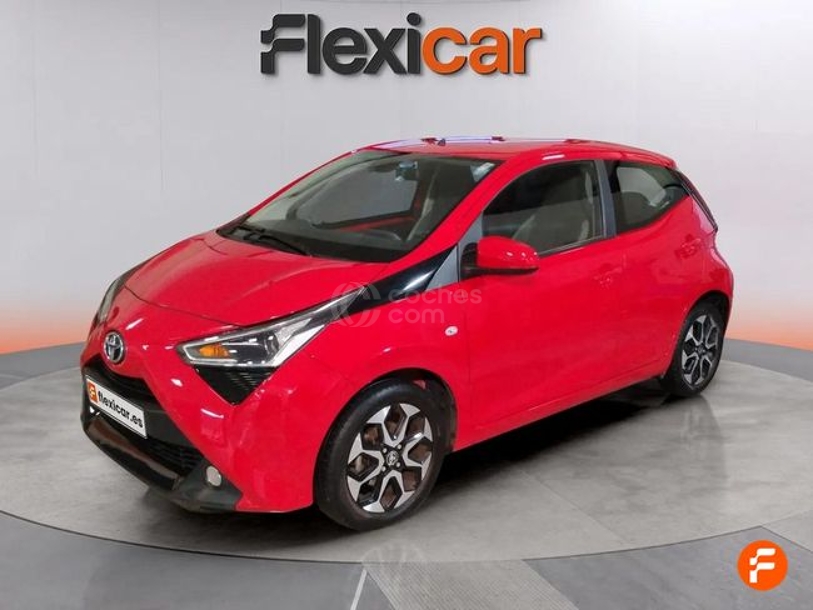 Foto del TOYOTA Aygo 70 x-play