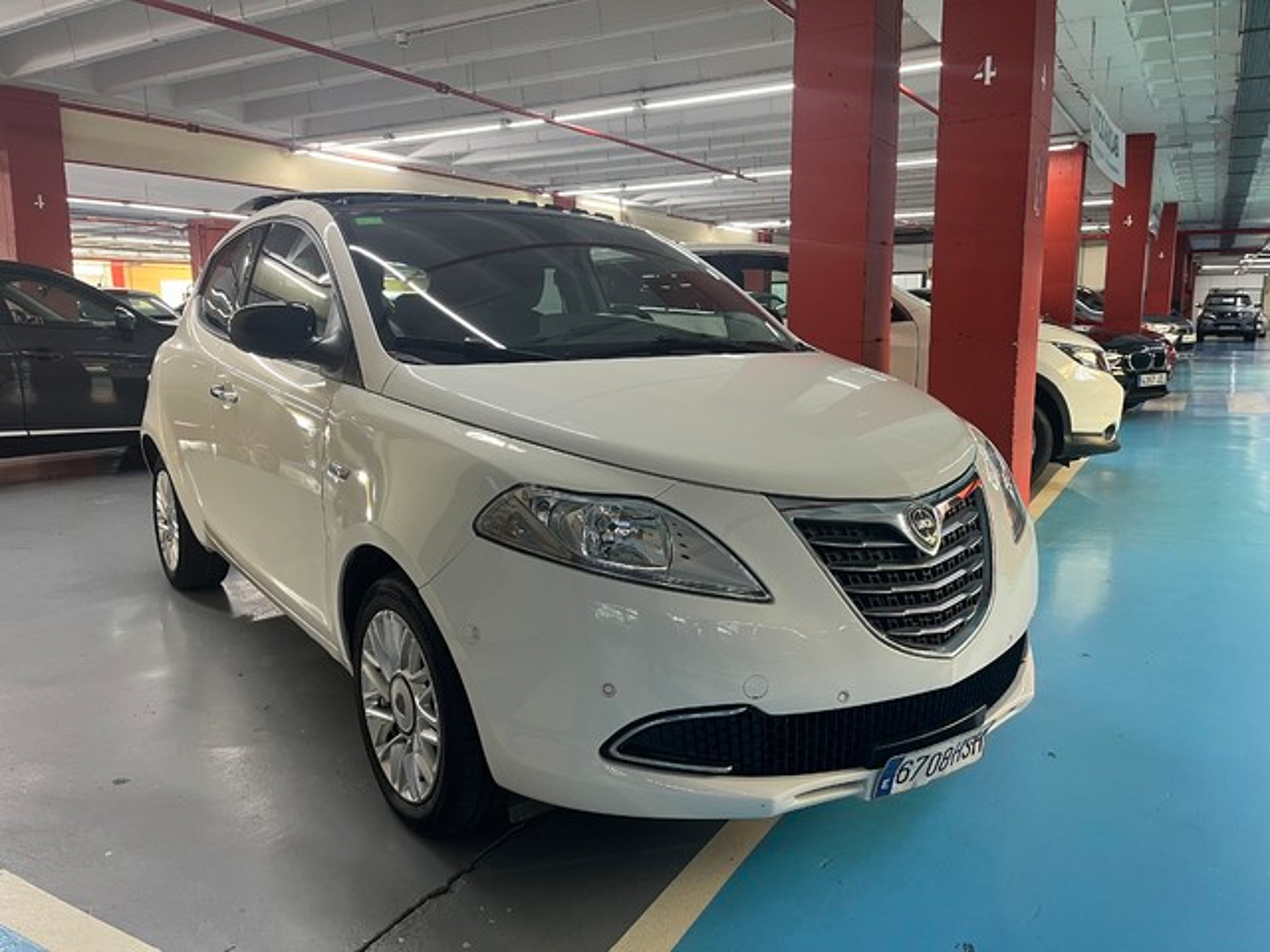 Imagen de LANCIA Ypsilon