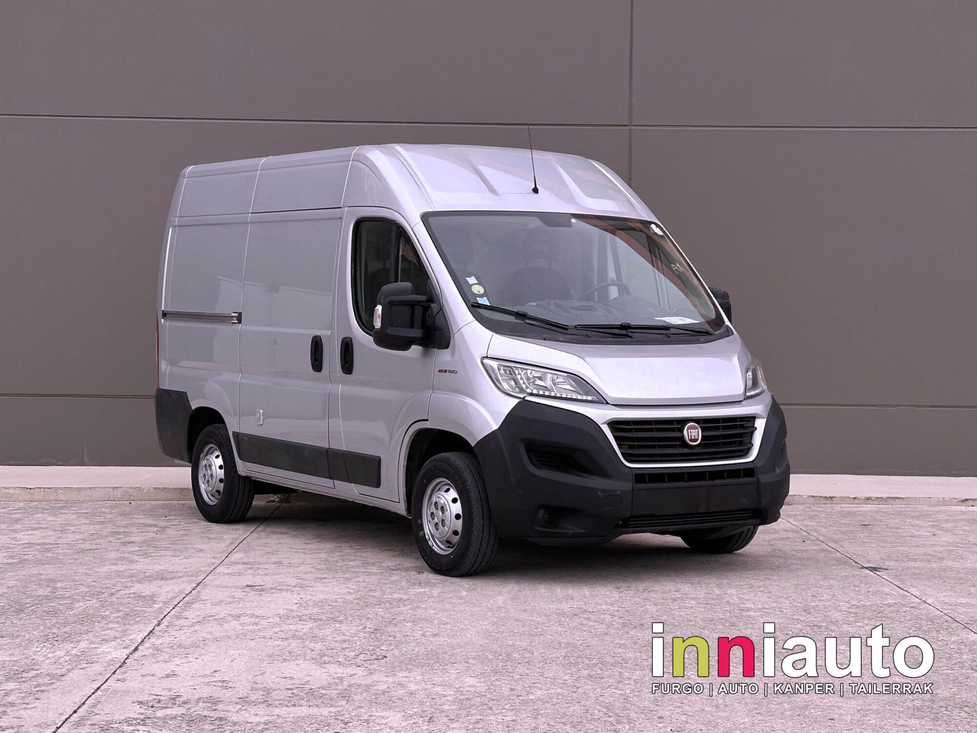 Foto del FIAT Ducato Fg. 30 2.3Mjt LPEGR Medio 95kW