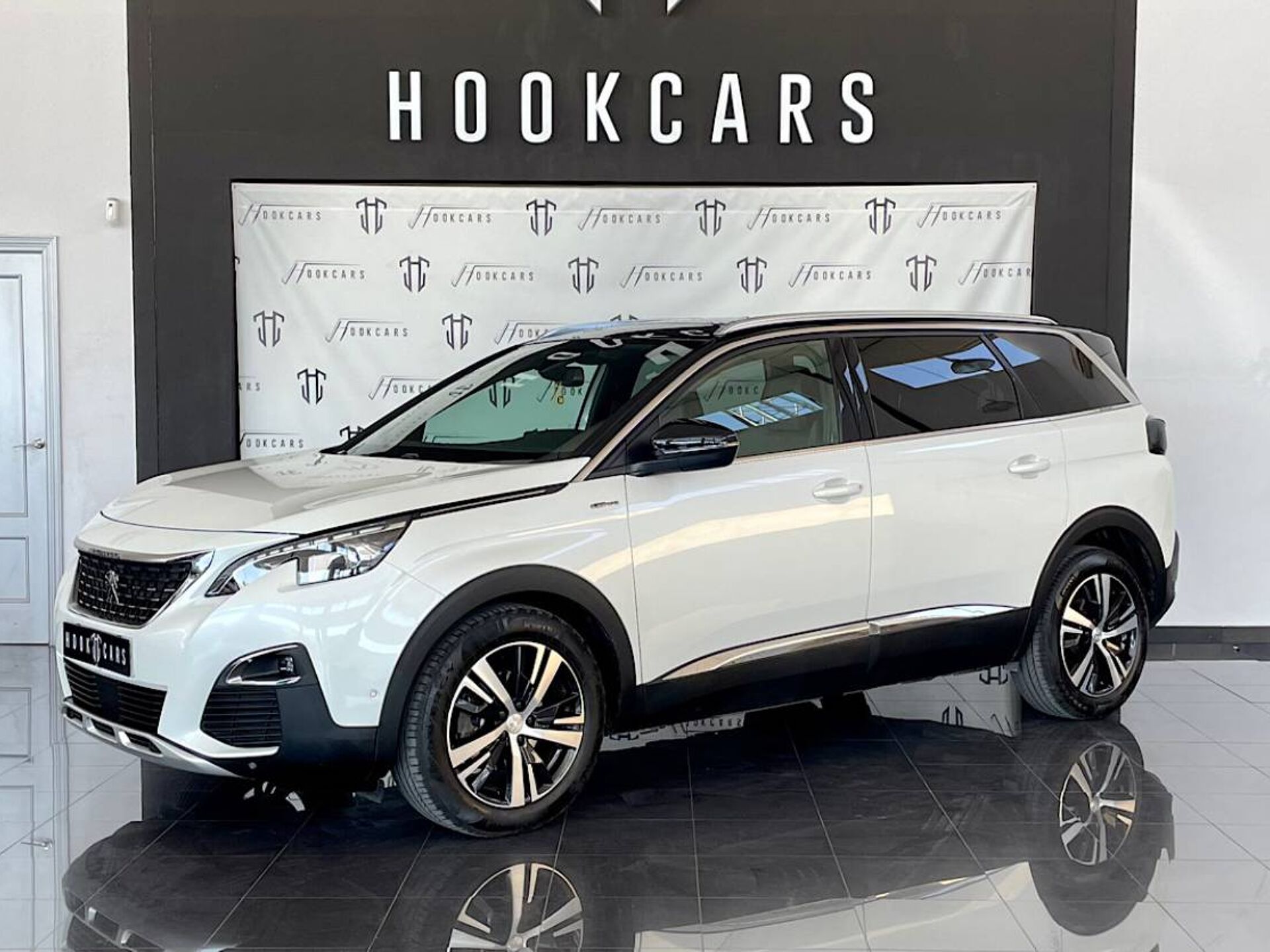 Imagen de PEUGEOT 5008 SUV