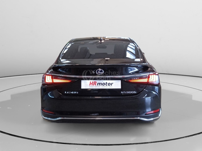 Foto del LEXUS ES 300h Business