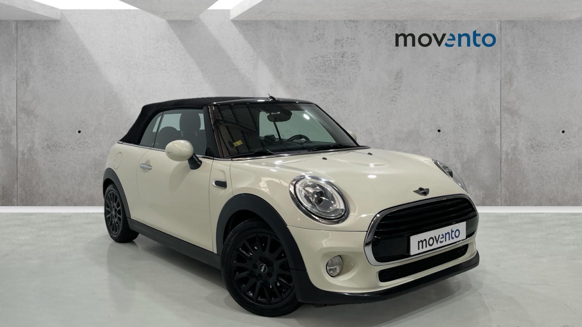 MINI Mini (Cooper 100 kW (136 CV)) en Barcelona