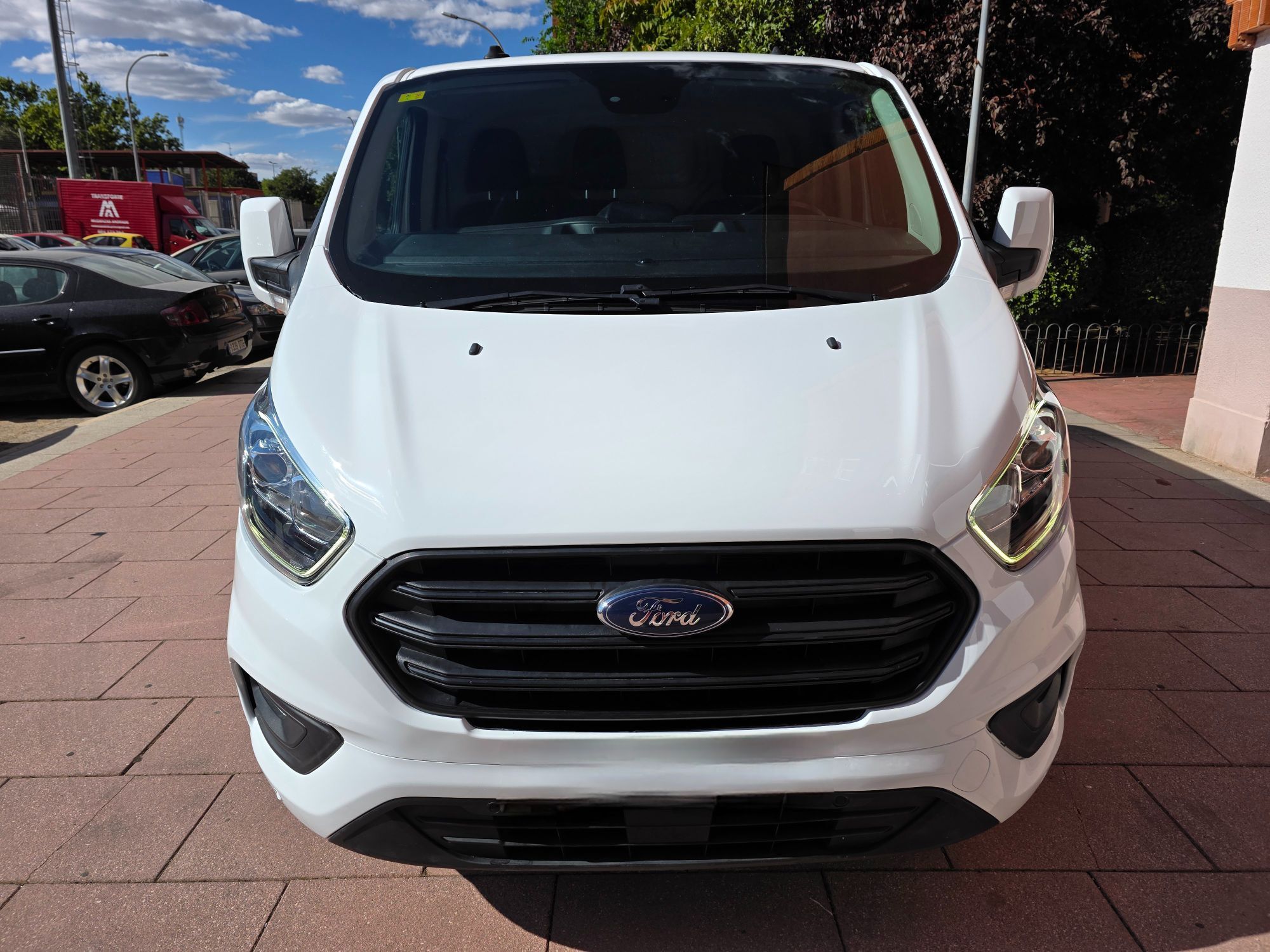 Foto del FORD Transit Custom FT 320 L1 Van Trend 130