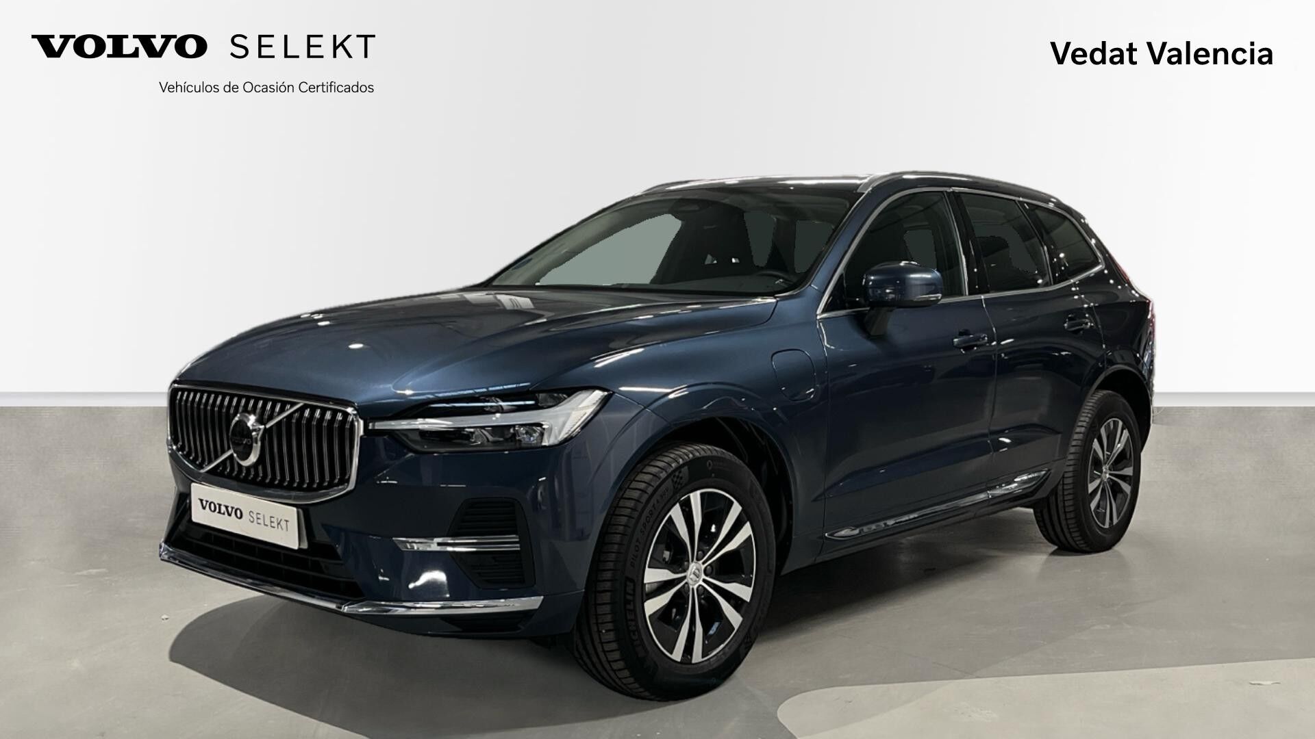 VOLVO XC60 (2.0 T6 RECHARGE CORE AUTO 4WD 350 5P) en Valencia