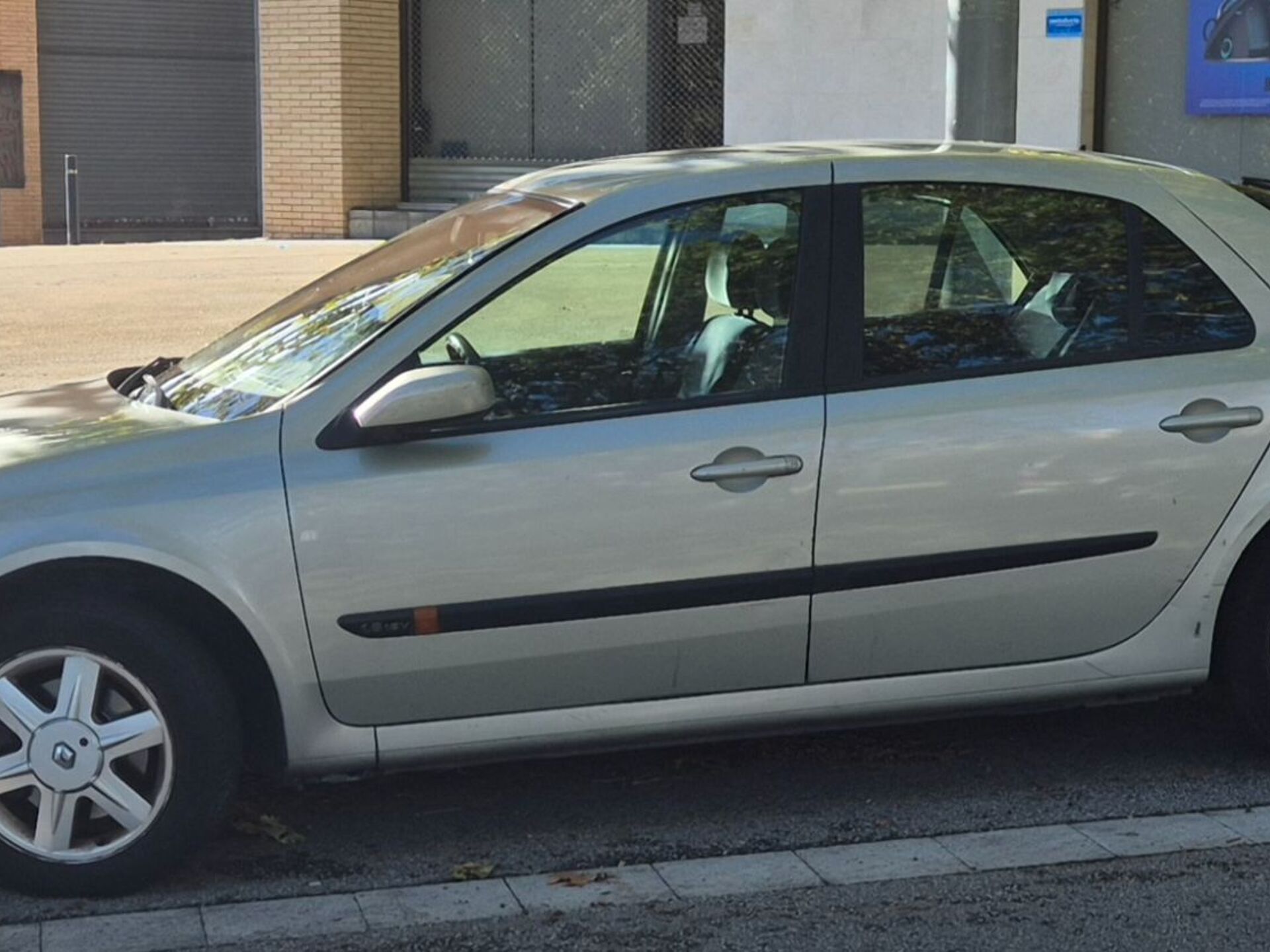 Imagen 2 de RENAULT Laguna