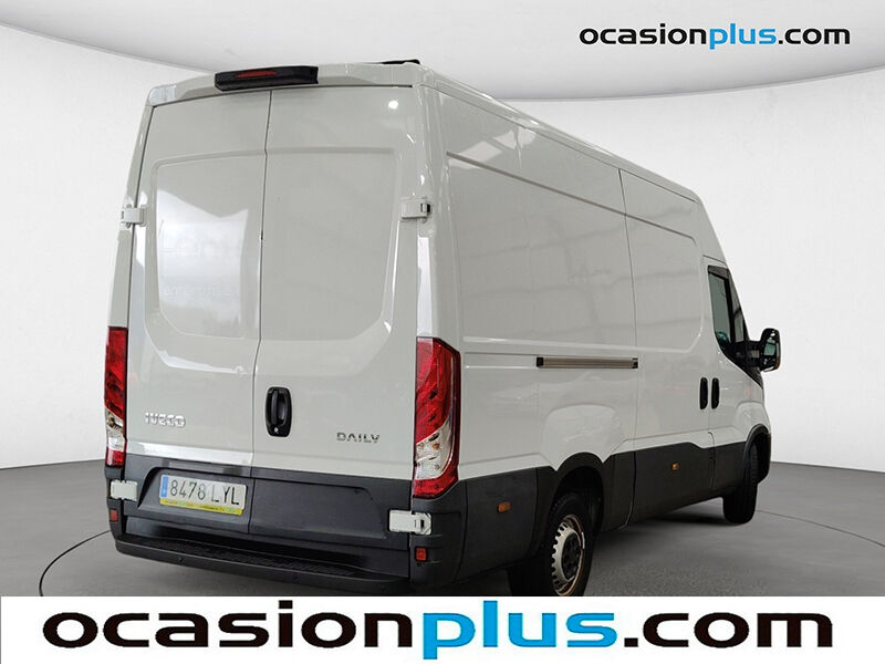 Foto del IVECO Daily Furgón 35C16 V 3520 H2 10.8 156