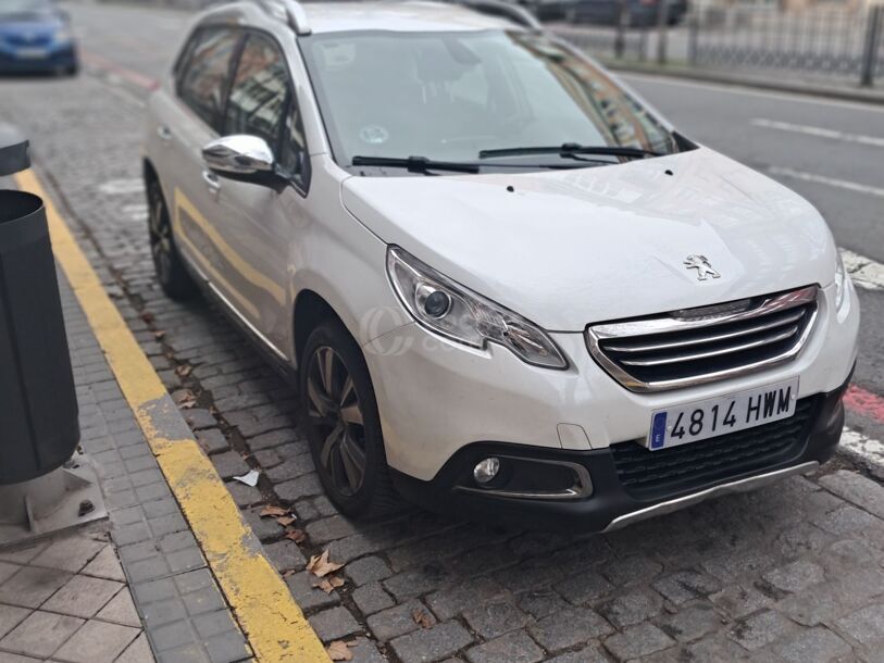 Foto del PEUGEOT 2008 1.6 e-HDI Allure