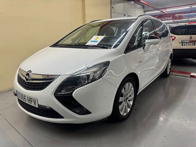 OPEL Zafira (1.4 Turbo S&S Selective 103 kW (140 CV)) en Barcelona