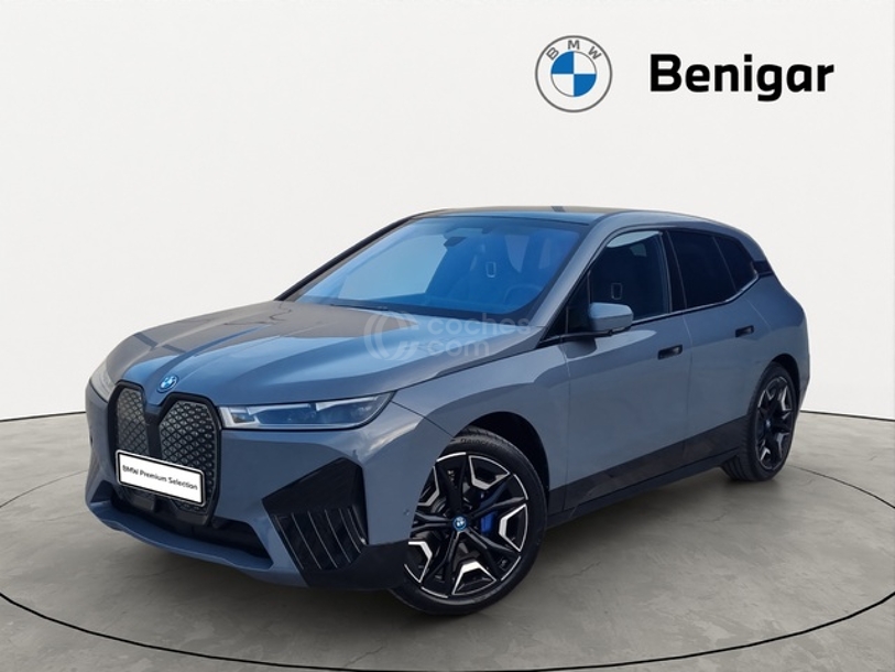 Foto del BMW iX xDrive 50