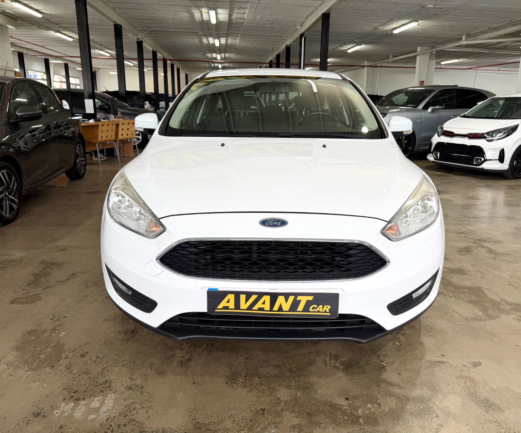 Foto del FORD Focus 1.5 Ecoboost Auto-S&S Business 150