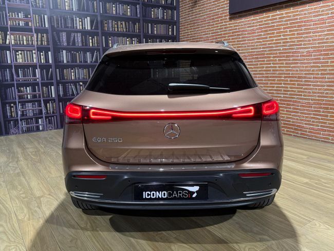 Foto del MERCEDES EQA 250