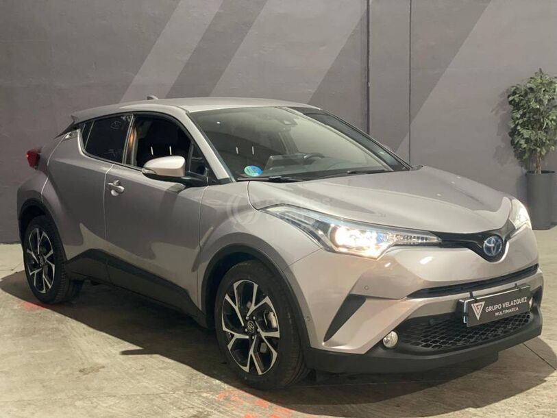 Foto del TOYOTA C-HR 125H Advance