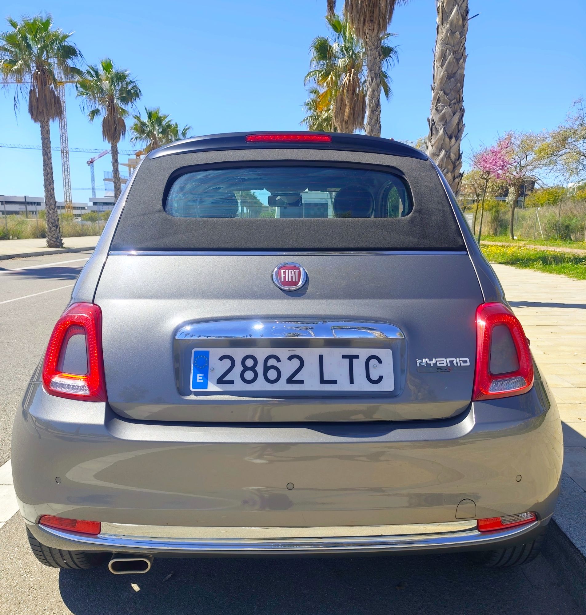 Foto del FIAT 500 1.0 Hybrid Dolcevita 52kW