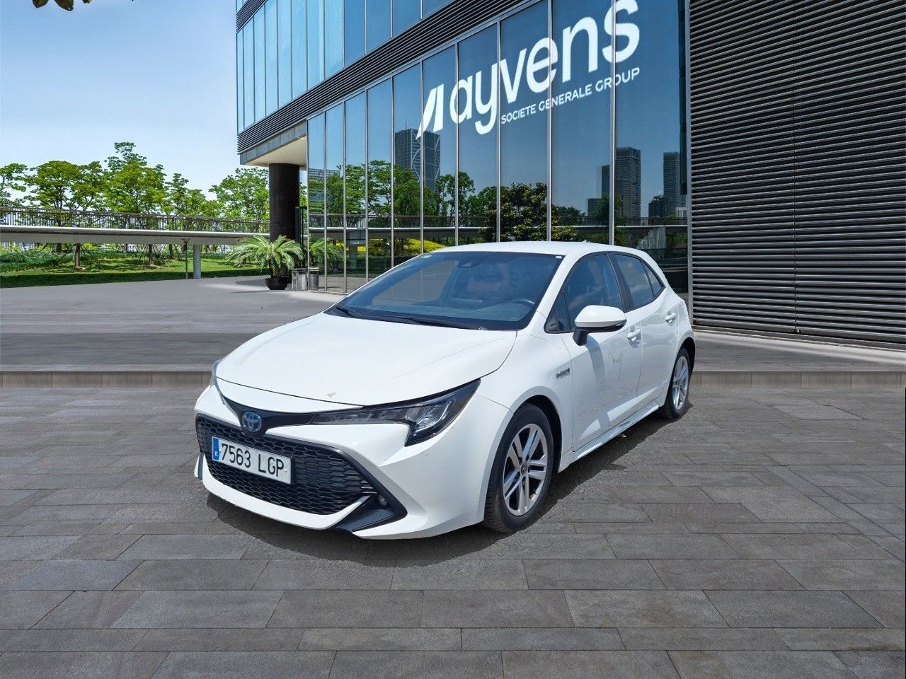 TOYOTA Corolla (125H Active E-CVT 90 kW (122 CV)) en Madrid