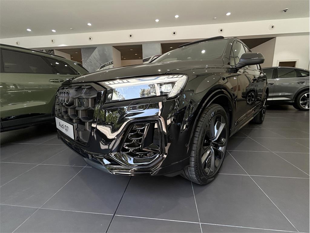 AUDI Q7 (Black line Ed. 50 TDI quattro 210kW tipt) en Barcelona