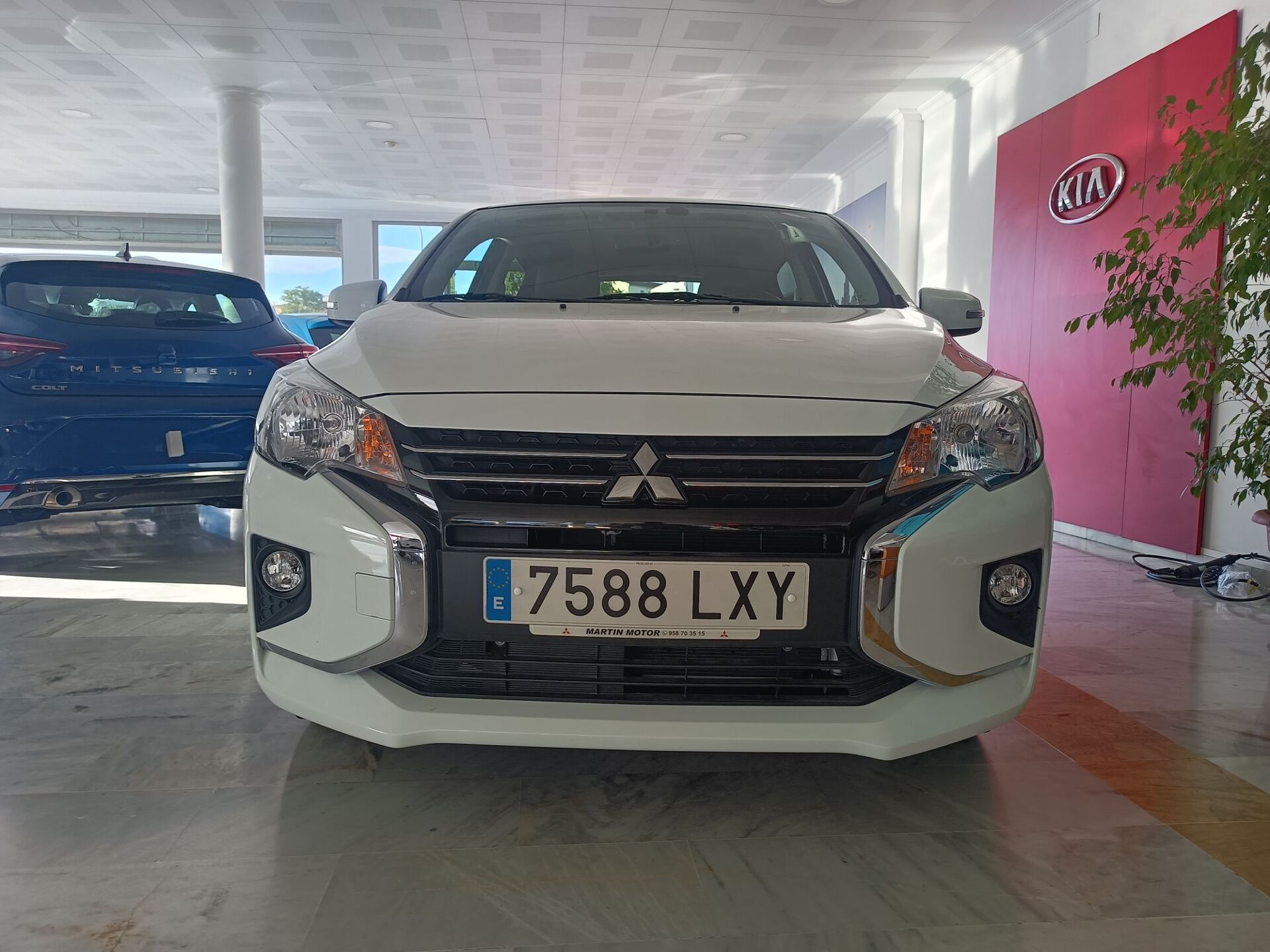 Imagen de MITSUBISHI Space Star