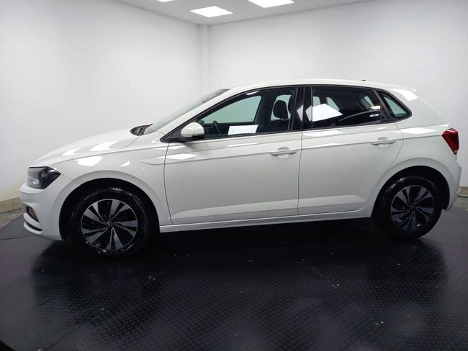 Imagen 3 de VOLKSWAGEN Polo