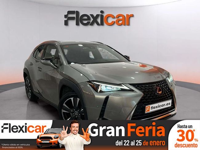 LEXUS UX (2.0 250h F Sport - 5P (2019)) en Barcelona