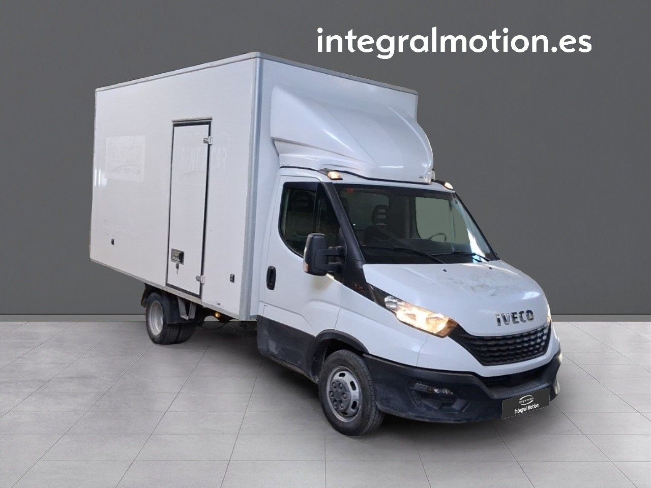 Foto del IVECO Daily Furgón 35C16 V 3520 H2 10.8 156