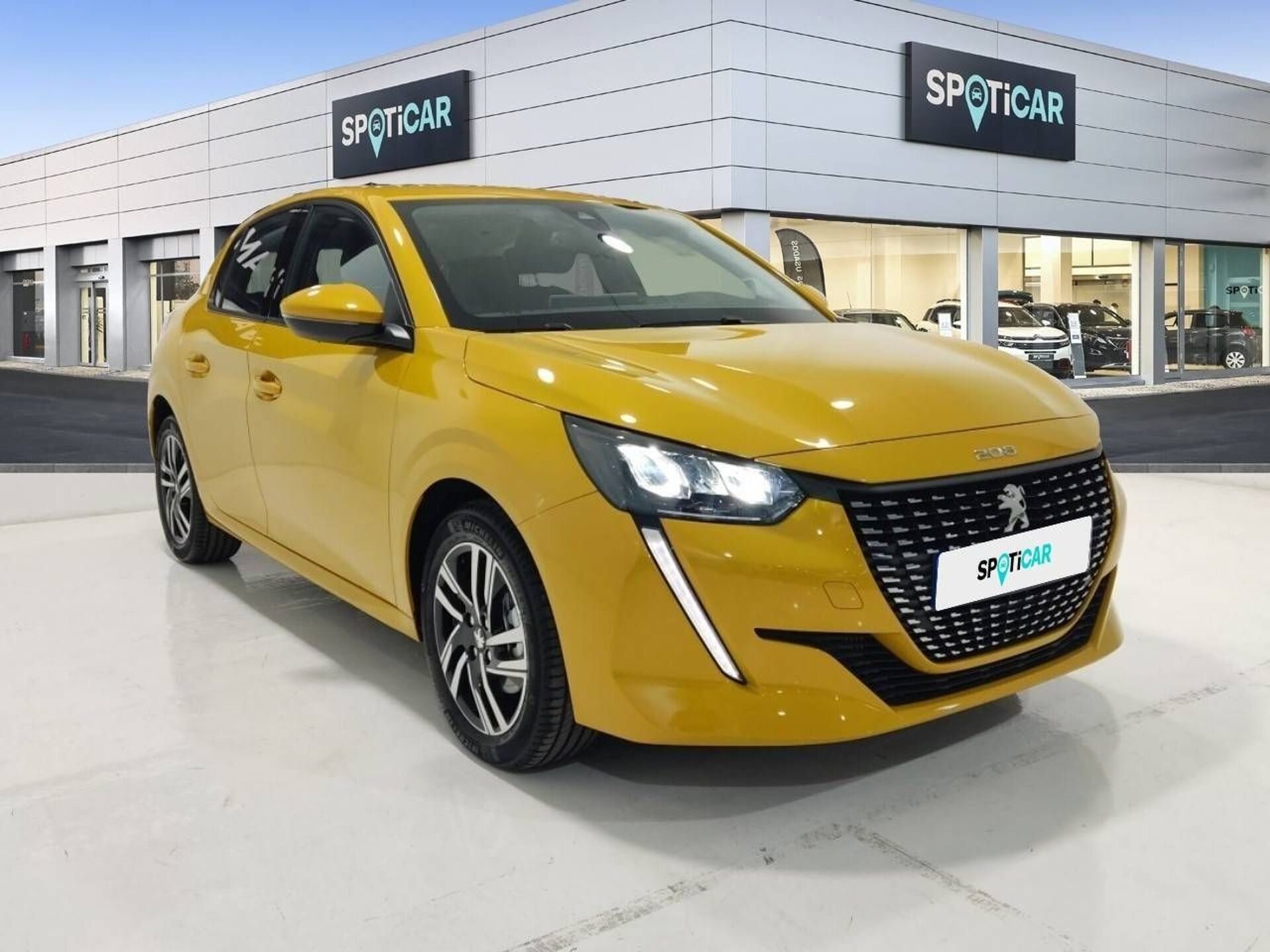 Imagen 3 de PEUGEOT 208