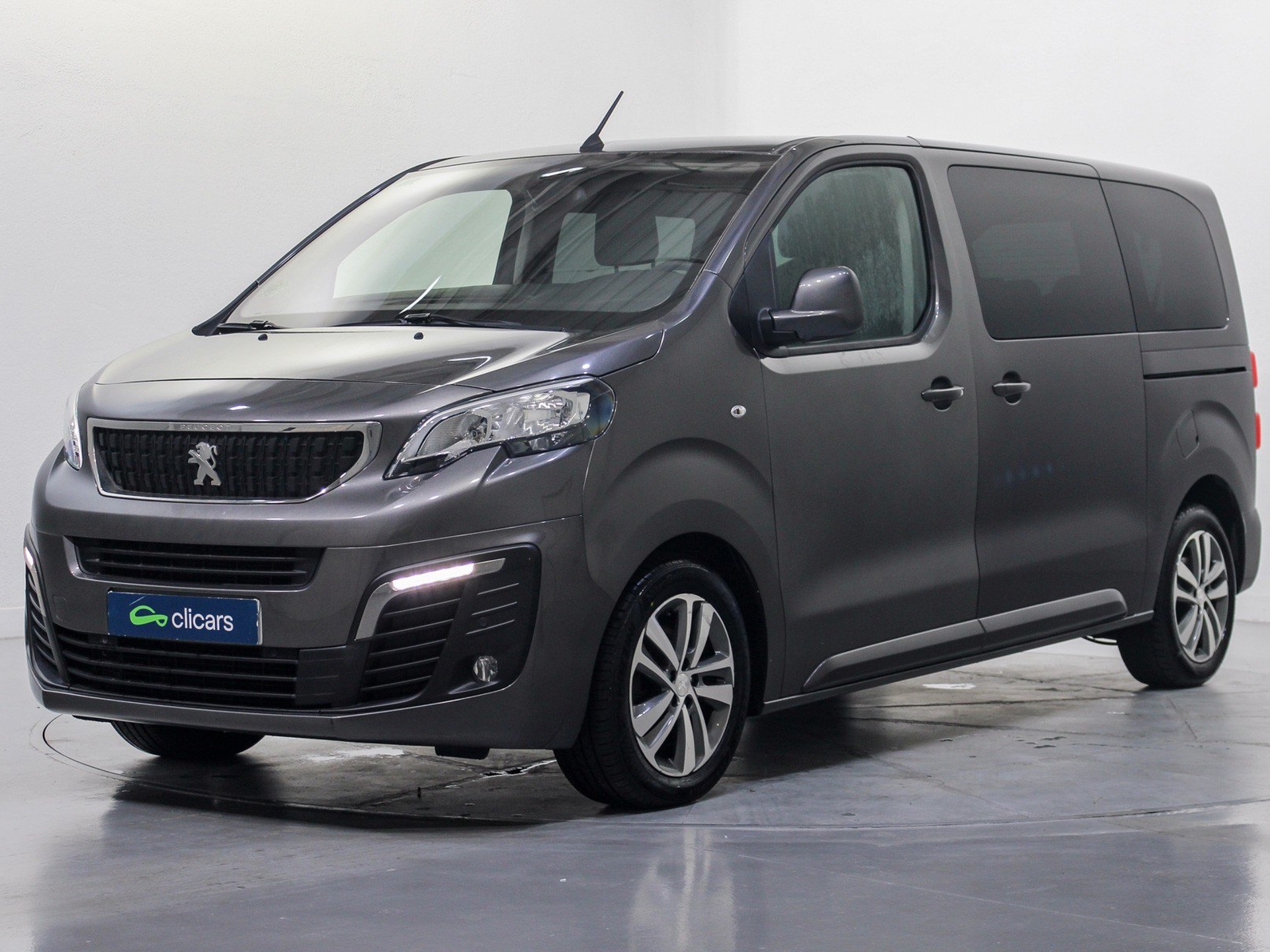 Imagen de PEUGEOT Traveller