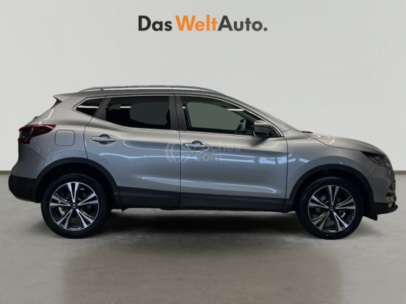 Foto del NISSAN Qashqai 1.3 DIG-T mHEV 12V N-Connecta 4x2 Aut. 116kW