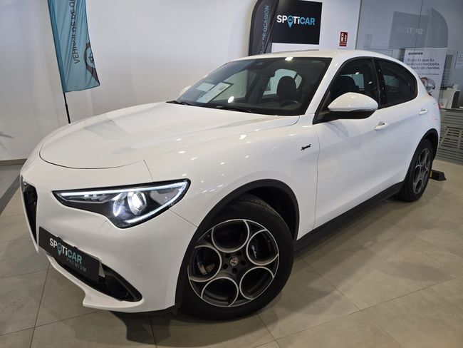ALFA ROMEO Stelvio (2.2 Diesel 140 kW (190 CV) Sprint Q4) en Badajoz