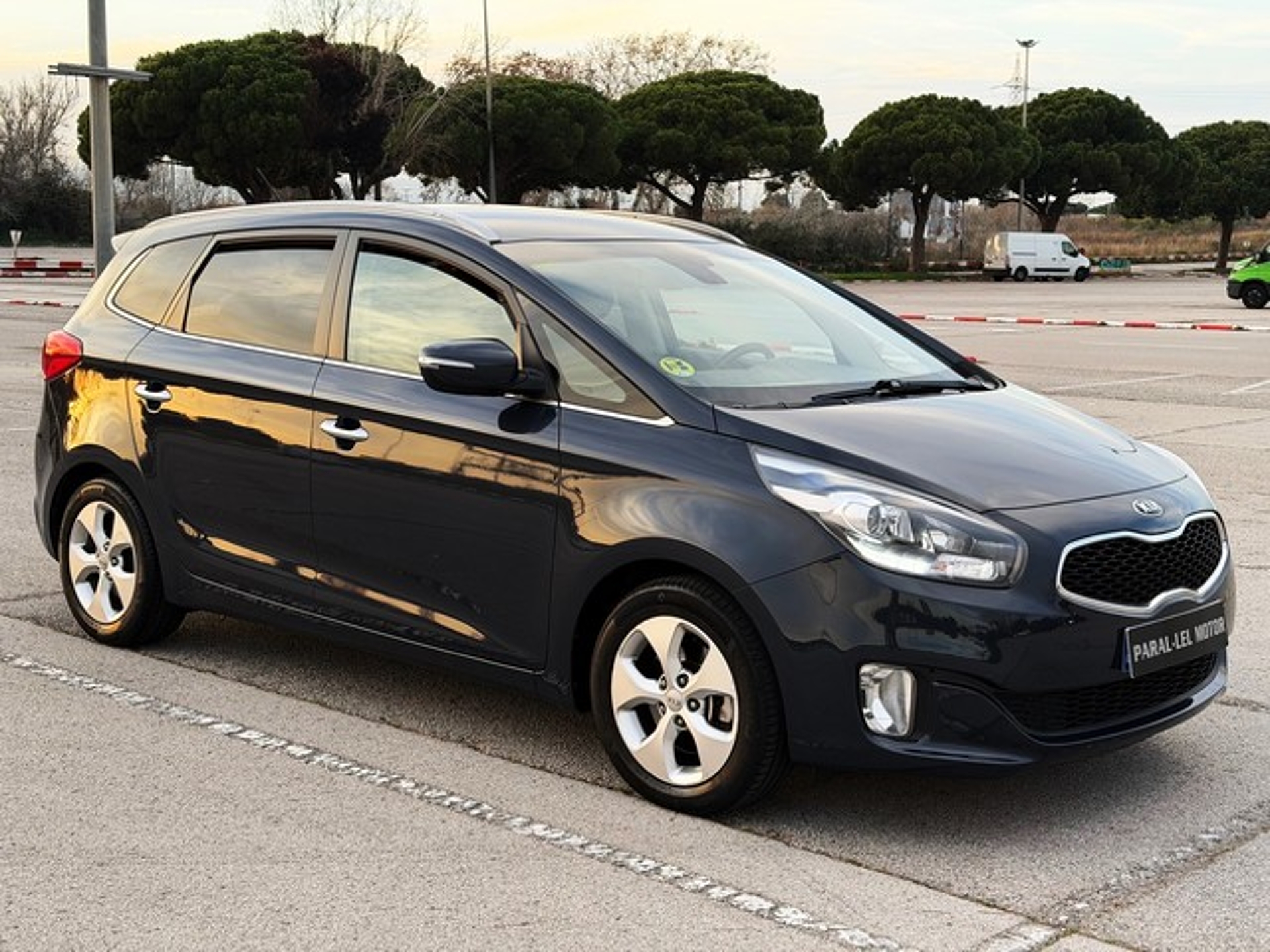 Imagen de KIA Carens