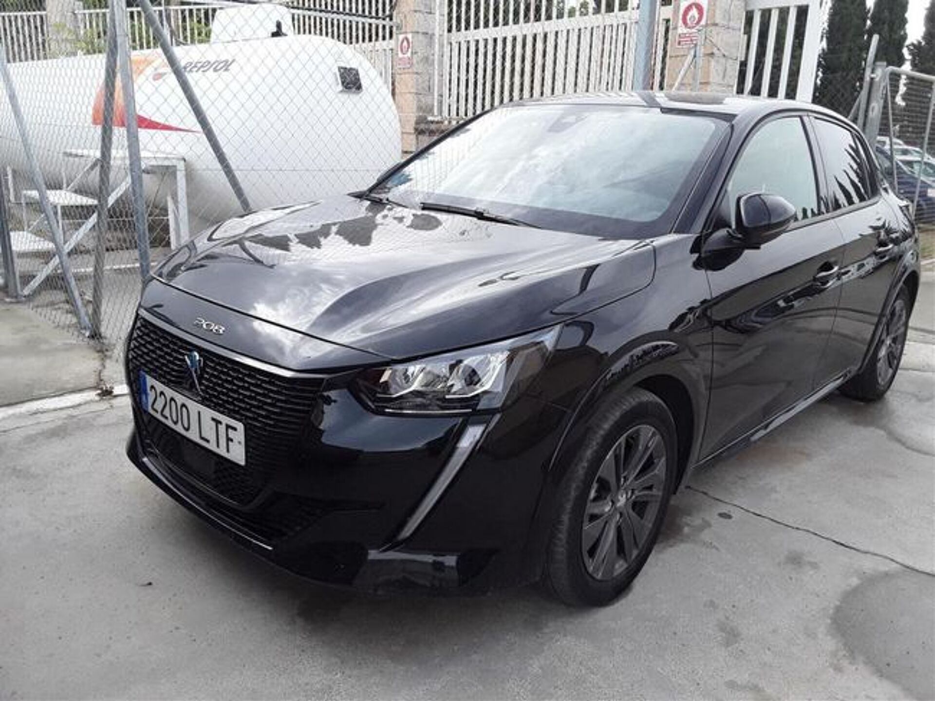 Imagen 2 de PEUGEOT 208