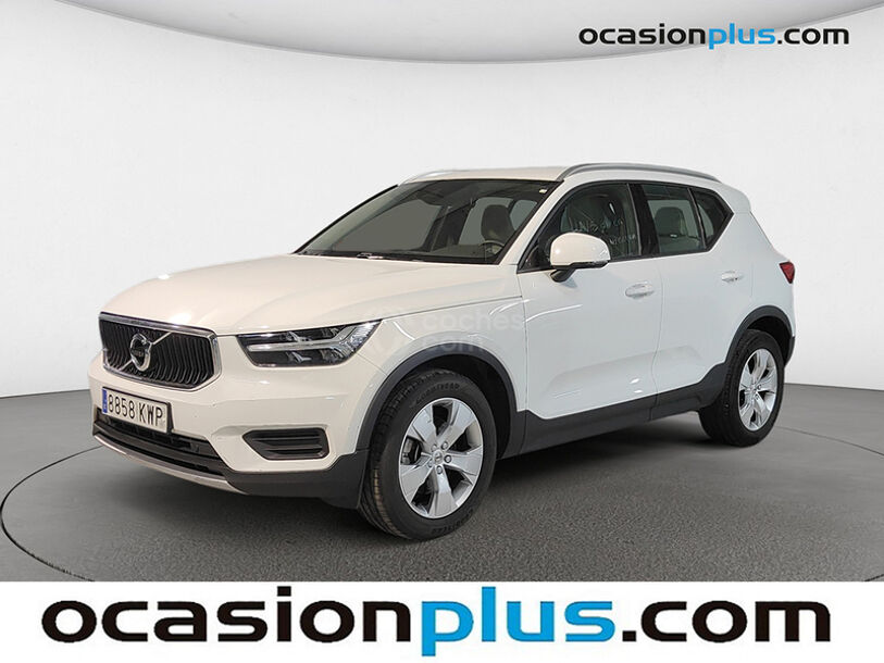 Foto del VOLVO XC40 T4 Momentum Aut.