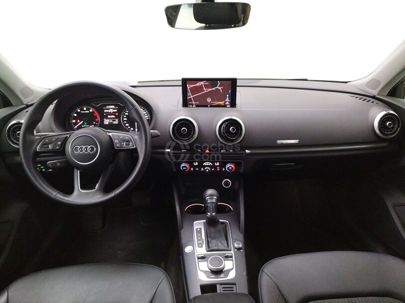 Foto del AUDI A3 Sportback 30 g-tron Design S tronic 96kW