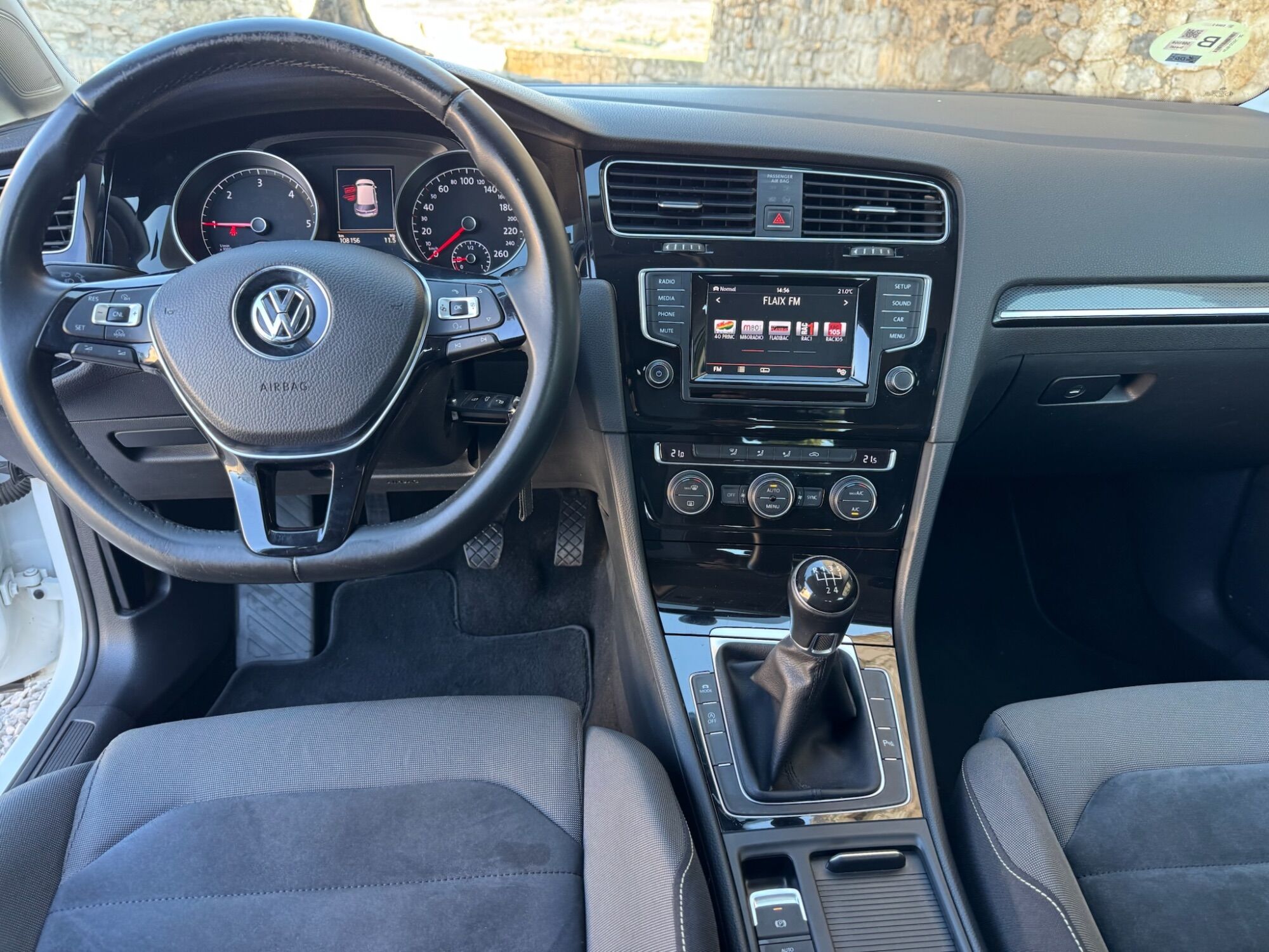 Foto del VOLKSWAGEN Golf 1.6TDI CR BMT Sport 105