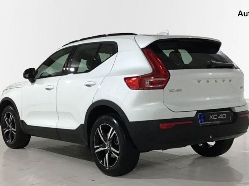 Foto del VOLVO XC40 T4 Recharge Plus Dark Aut.