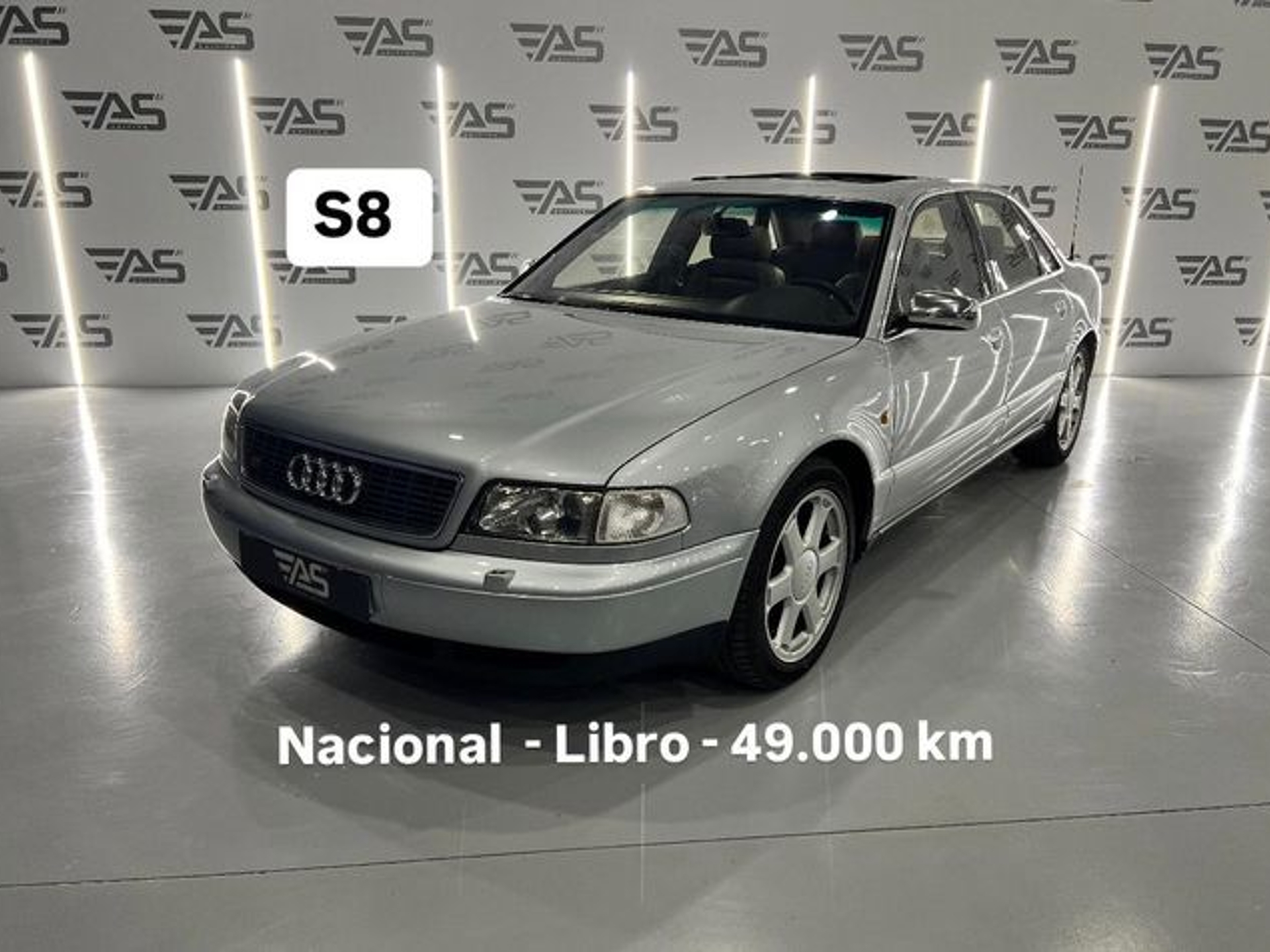 Imagen de AUDI A8