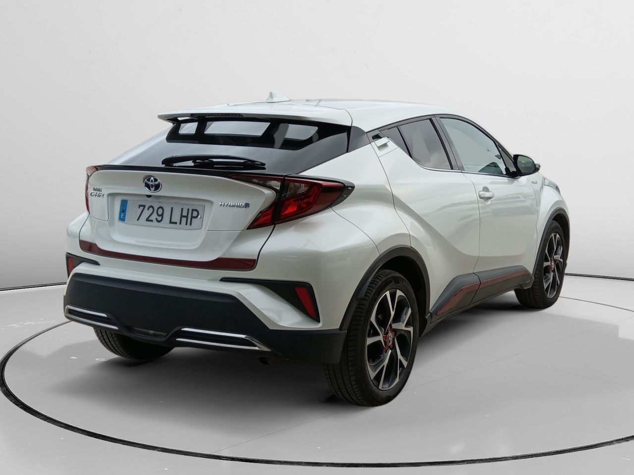 Foto del TOYOTA C-HR 180H Kaji Edition