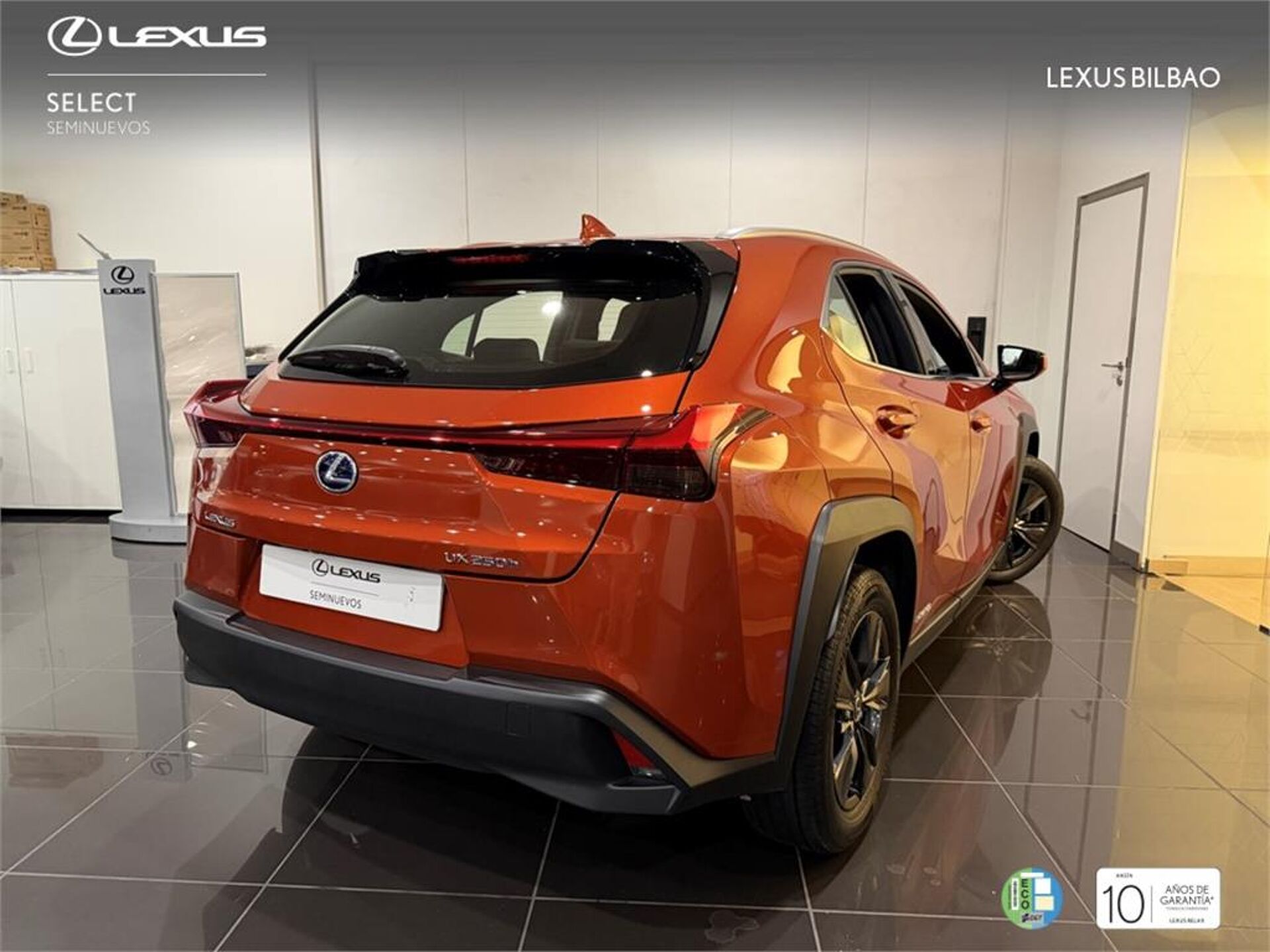Imagen 2 de LEXUS UX