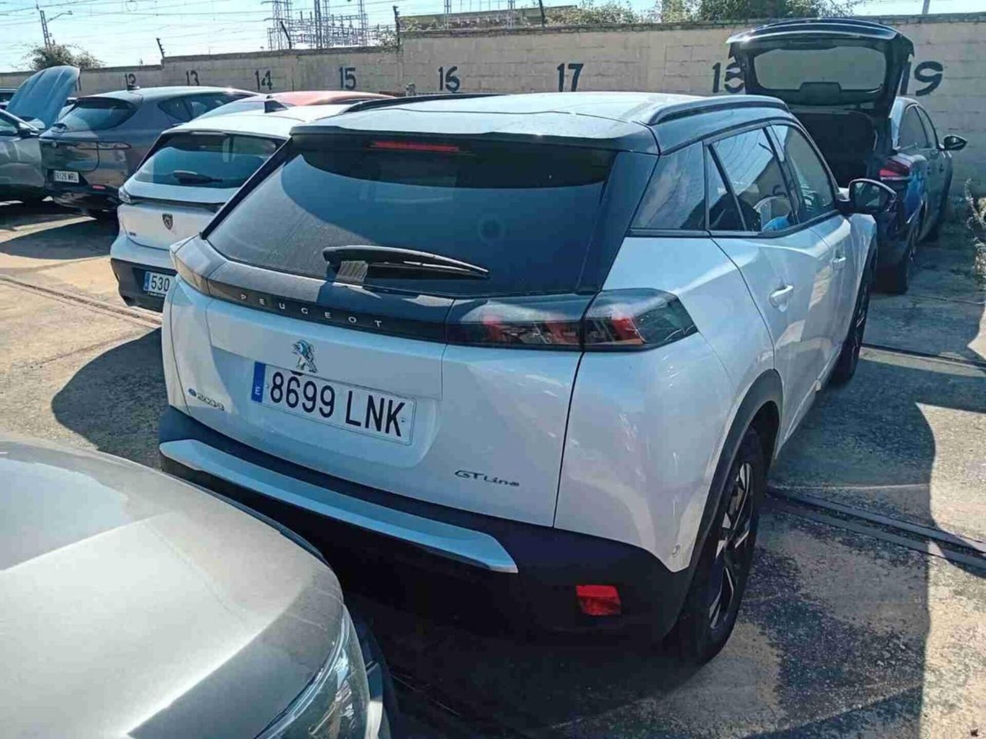 Imagen 3 de PEUGEOT 2008