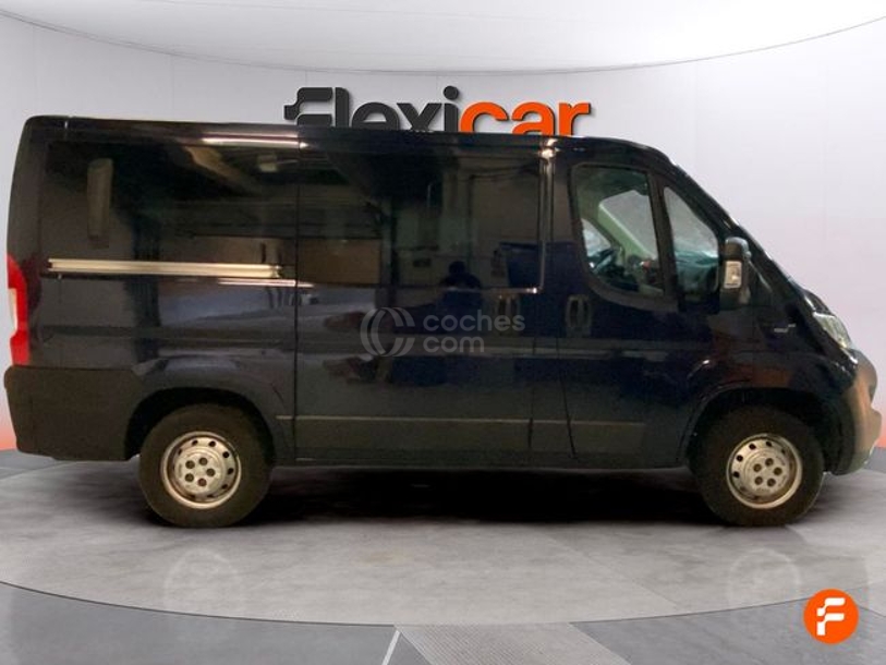 Foto del FIAT Ducato Combi 30 2.3Mjt Corto 110kW