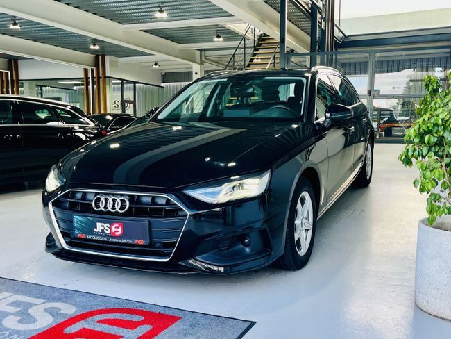 Foto del AUDI A4 Avant 30 TDI Advanced S tronic 100kW