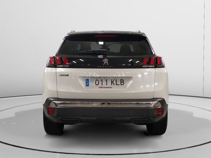 Foto del PEUGEOT 3008 1.2 S&S PureTech Allure 130