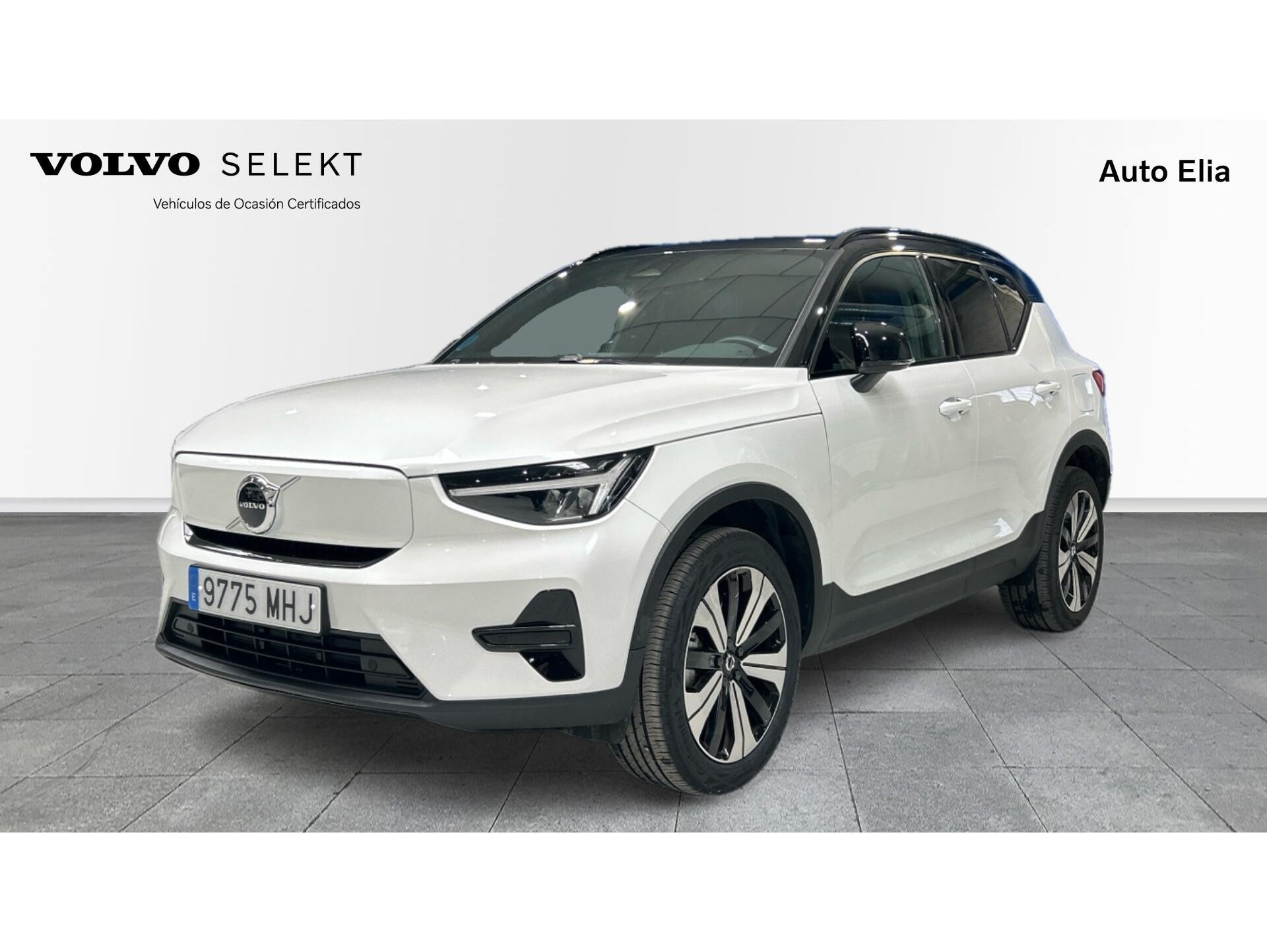 VOLVO XC40 (Single Recharge Core Auto 175 kW (238 CV)) en Madrid