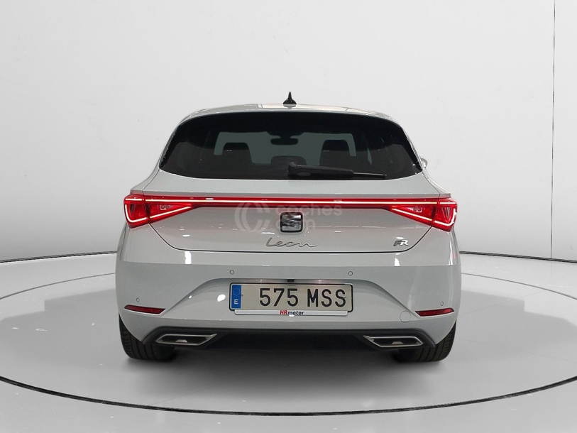 Foto del SEAT León 1.0 TSI S&S FR 25º Aniversario 110