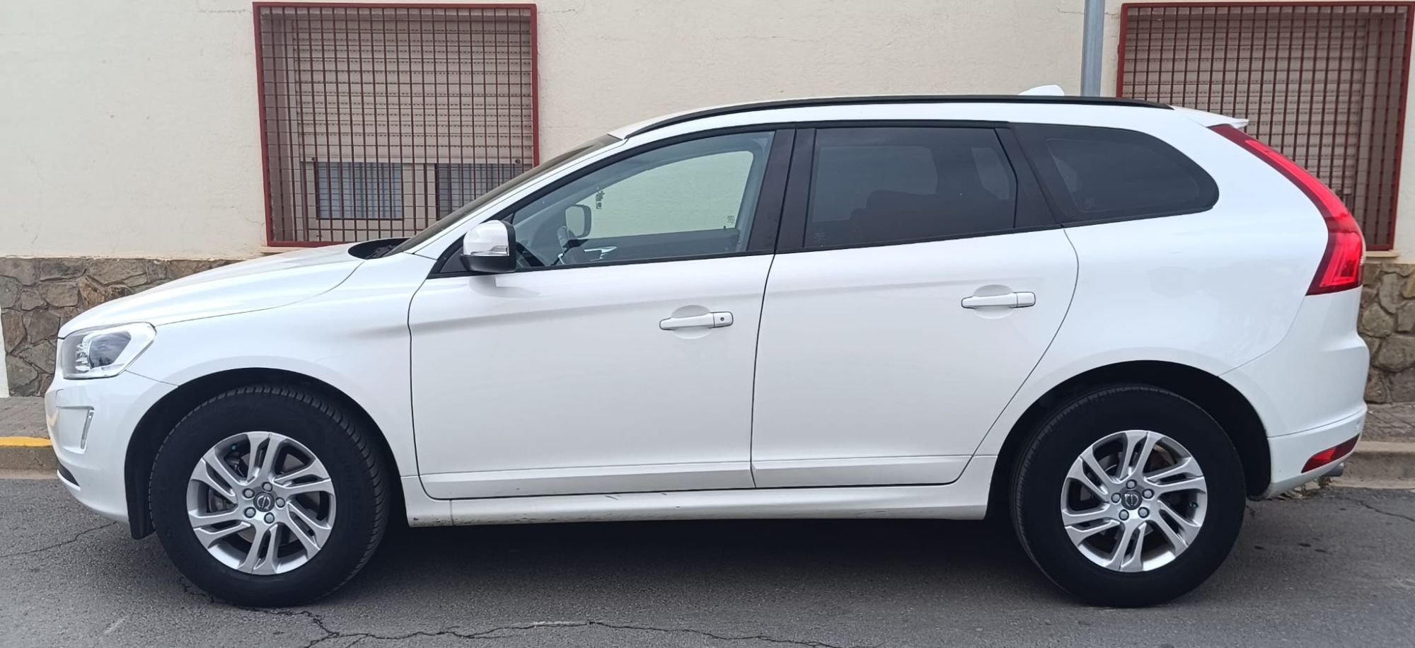 Foto del VOLVO XC60 D3 Kinetic 150