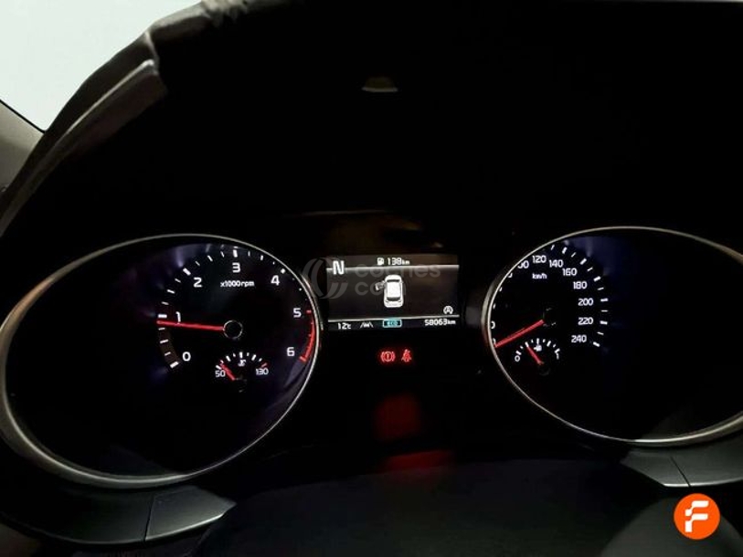 Foto del KIA Ceed 1.6 MHEV iMT Eco-Dynamics Drive 136