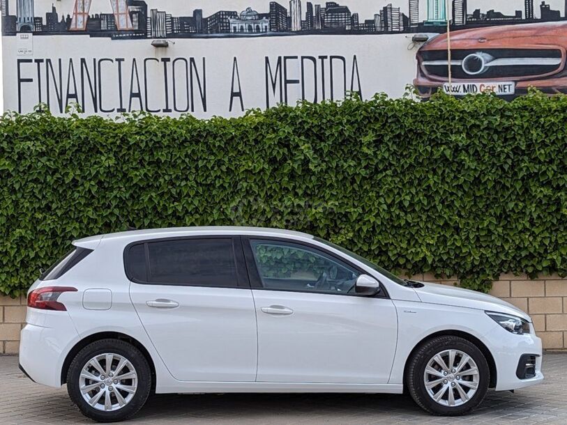 Foto del PEUGEOT 308 1.5BlueHDi S&S Style 130