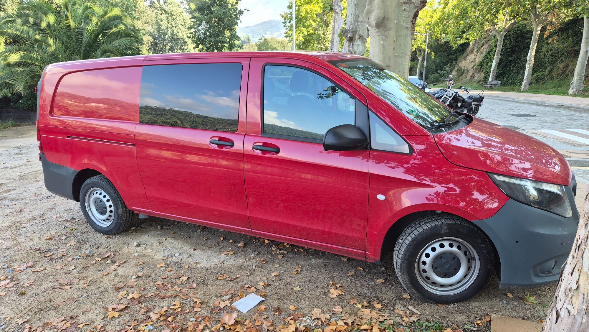 Foto del MERCEDES Vito Mixto 114CDI Select Extralarga 9G-Tronic