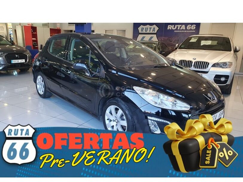 Foto del PEUGEOT 308 2.0HDI FAP Allure Aut. 163