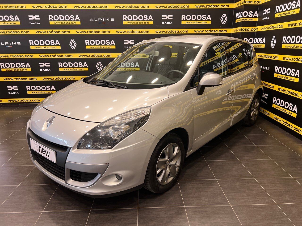 RENAULT Scenic (Emotion DCI 110CV) en Pontevedra