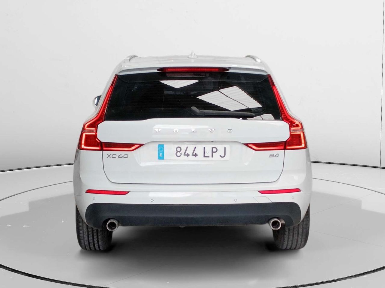 Foto del VOLVO XC60 B4 Momentum Pro FWD Aut.